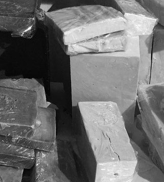 Fabrication savon de Marseille - cubes