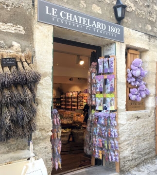 LE CHATELARD 1802 - les Baux de Provence